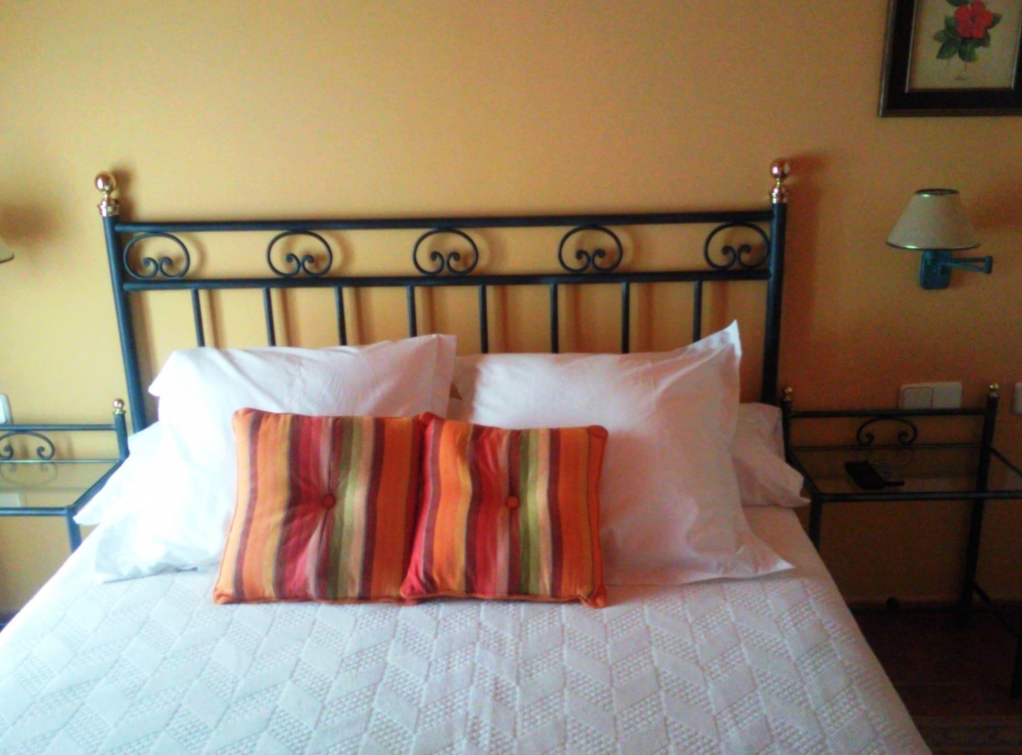 Hotel Y Apartamentos La Casa Rural Chinchón Εξωτερικό φωτογραφία