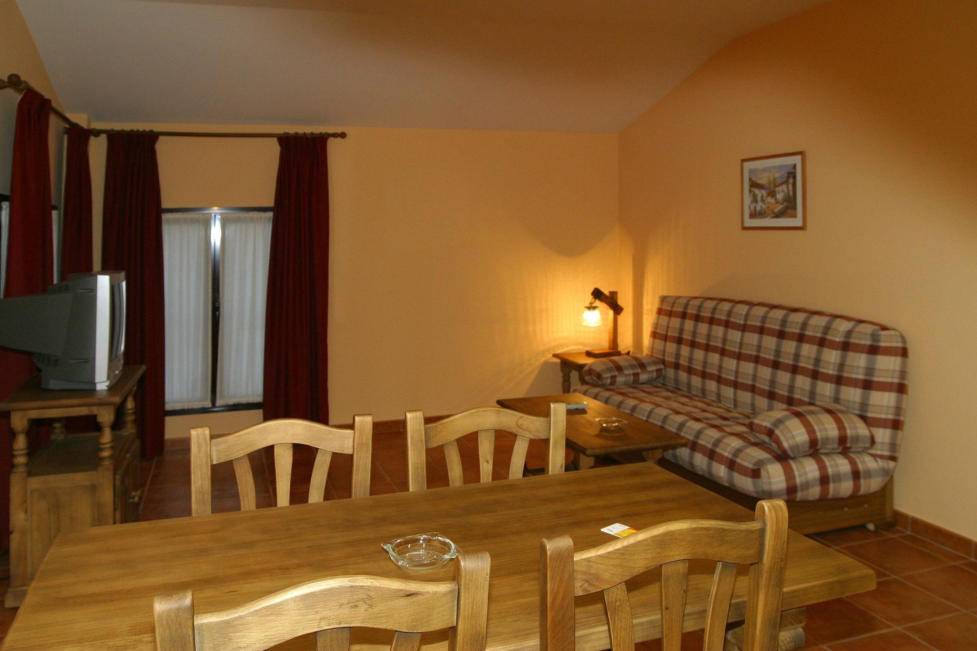 Hotel Y Apartamentos La Casa Rural Chinchón Εξωτερικό φωτογραφία
