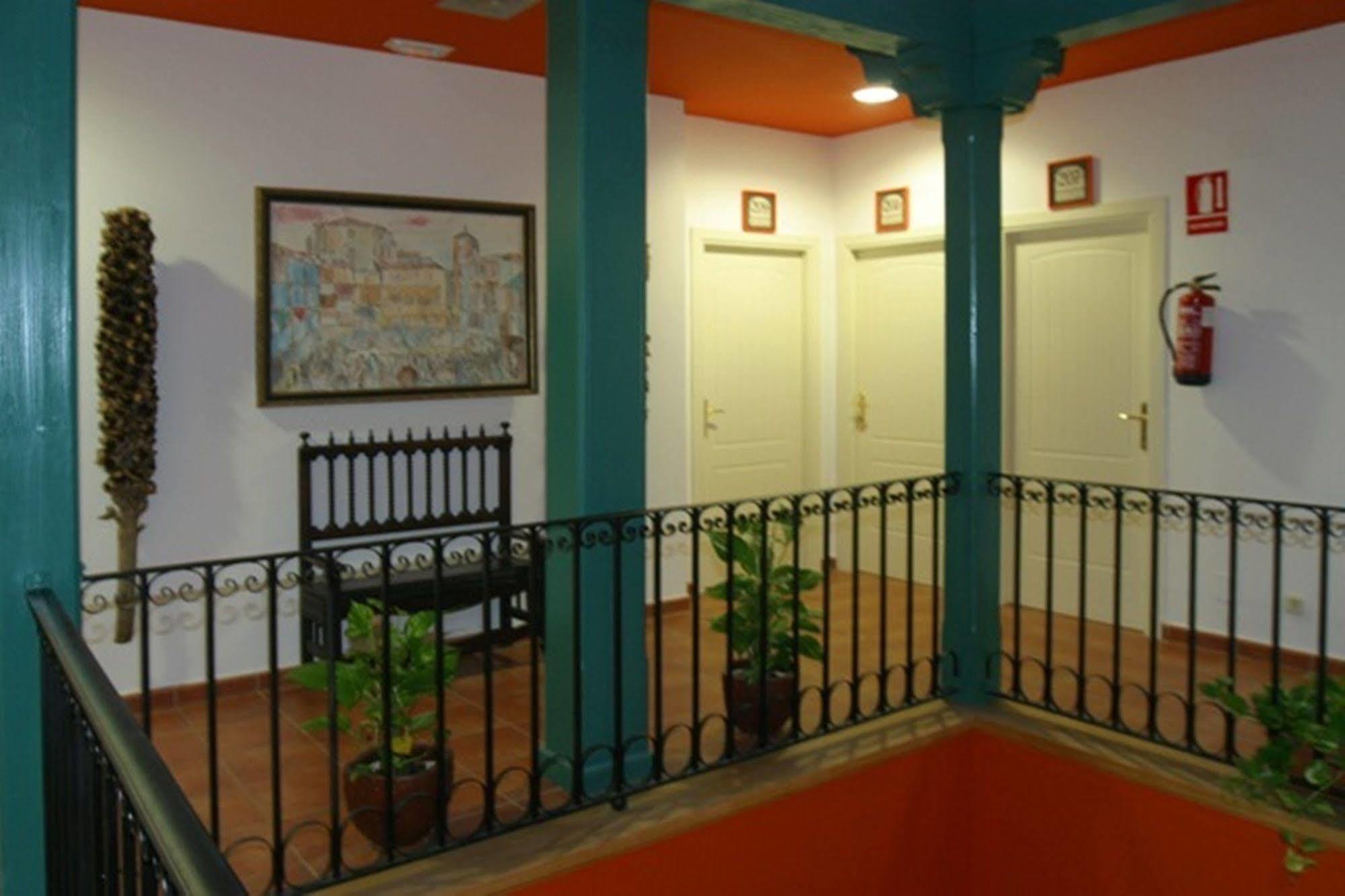 Hotel Y Apartamentos La Casa Rural Chinchón Εσωτερικό φωτογραφία